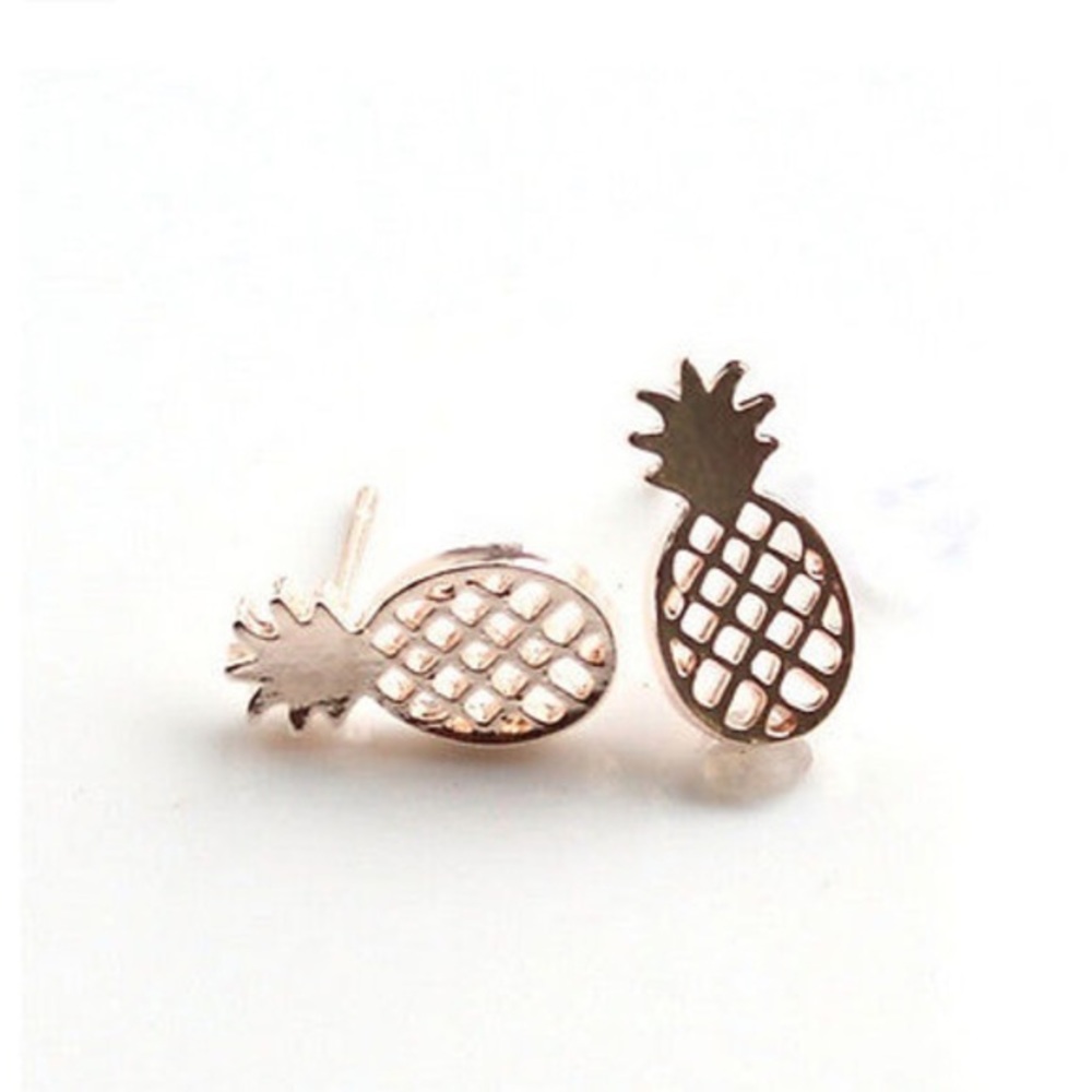 🍍PINEAPPLE GOLD COLORED POST EARRINGS🍍NEW‎